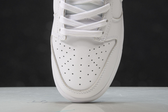 nike dunk low triple white dd1503-109