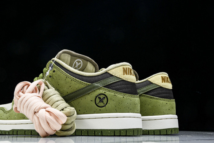 Yuto Horigome x Nike SB Dunk Low Asparagus HF8022-300
