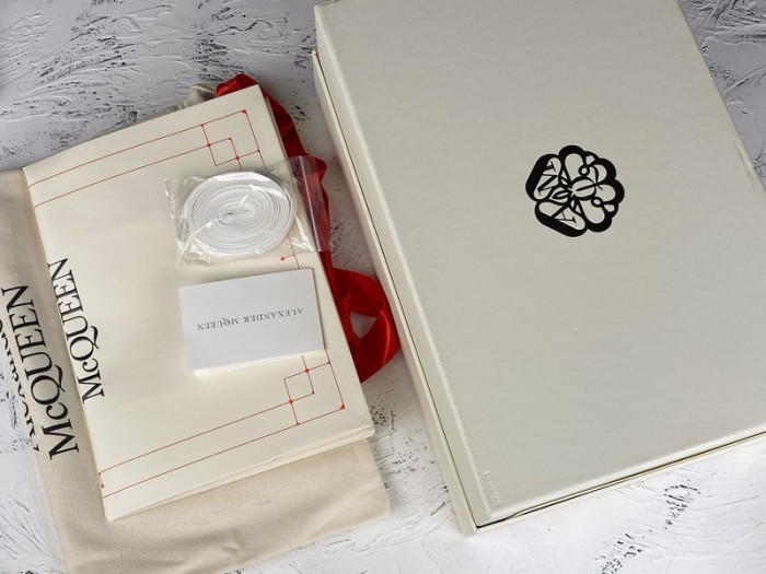 ale*d*r M*Q*en sole sneakers colorful kickze-4