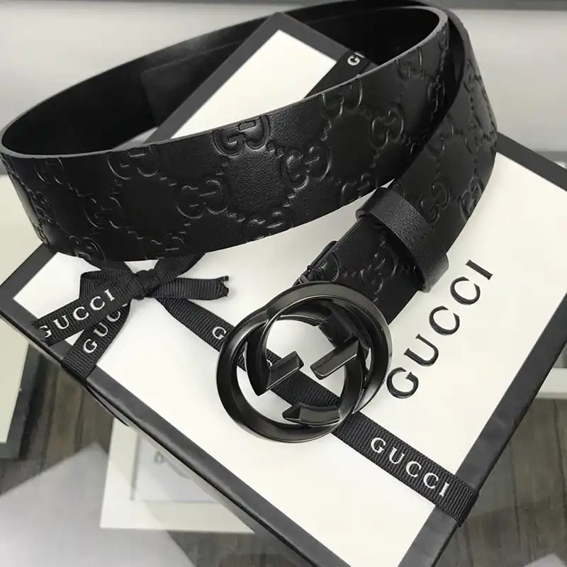 G*u*i s belte 1905bl0182