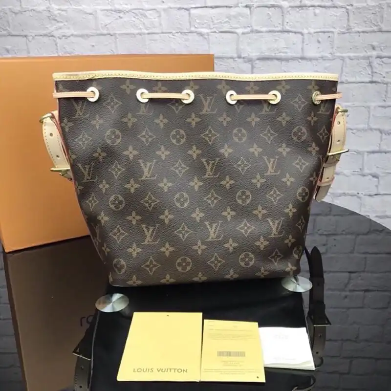 LV Bags 1906BL0145