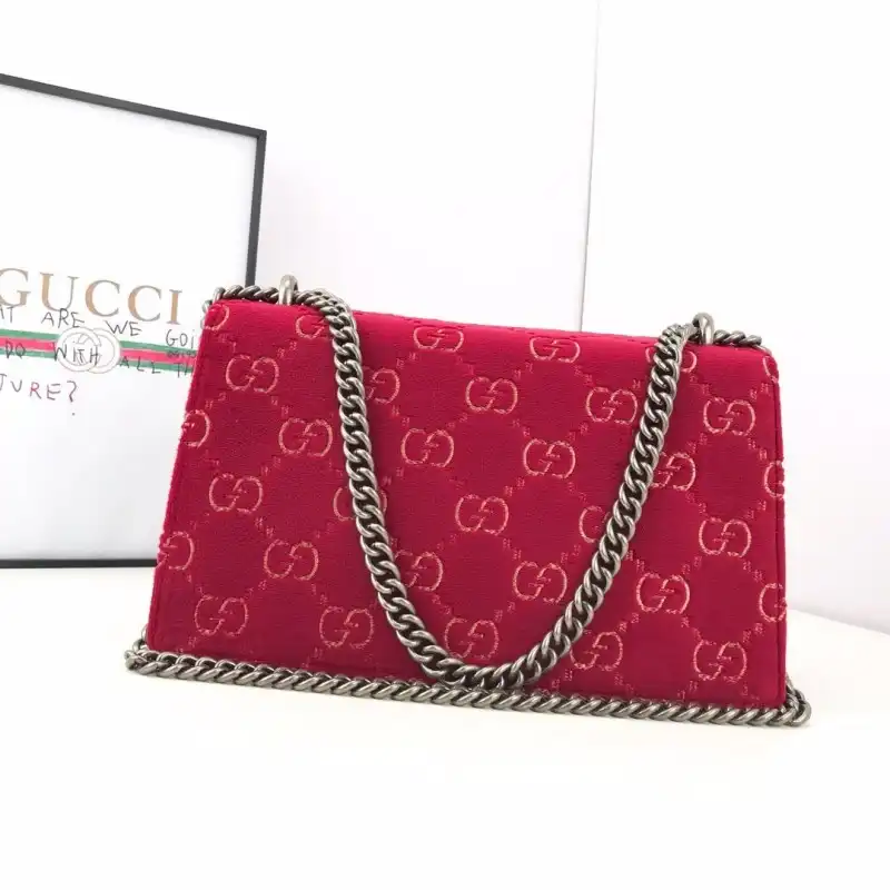 G*u*i bags 19b57g0057
