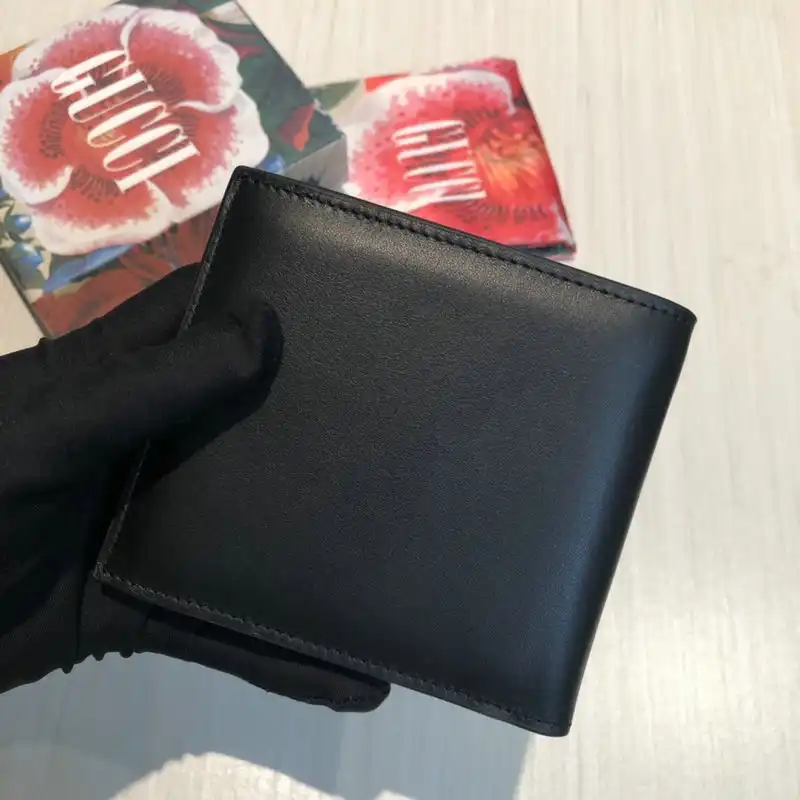 G*u*i bags 20guc0053