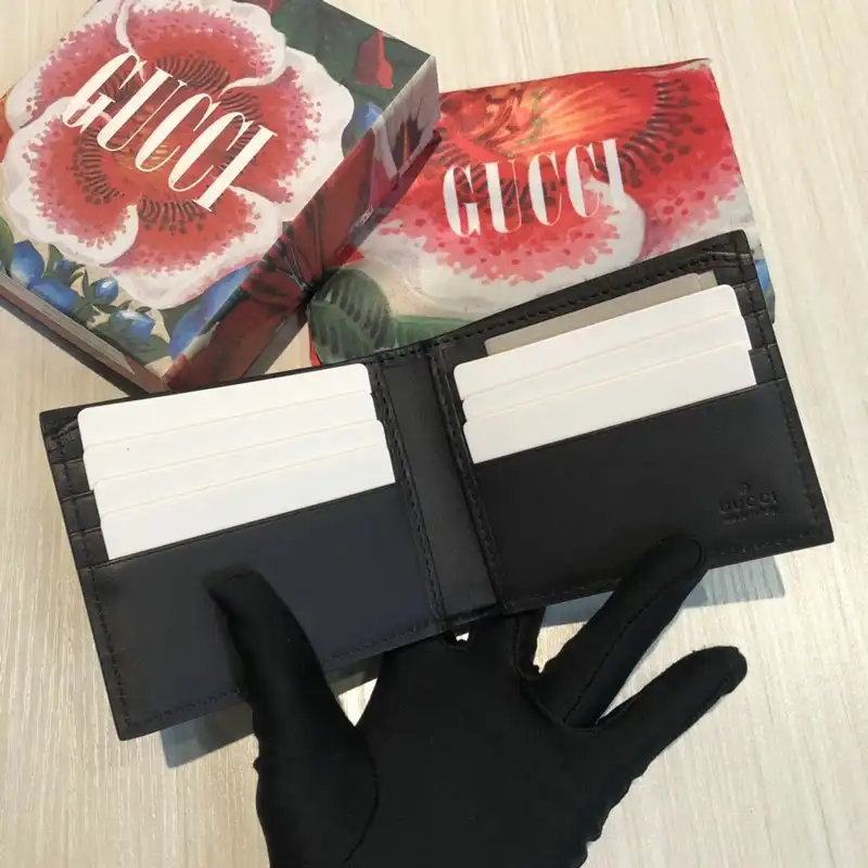 G*u*i bags 20guc0125