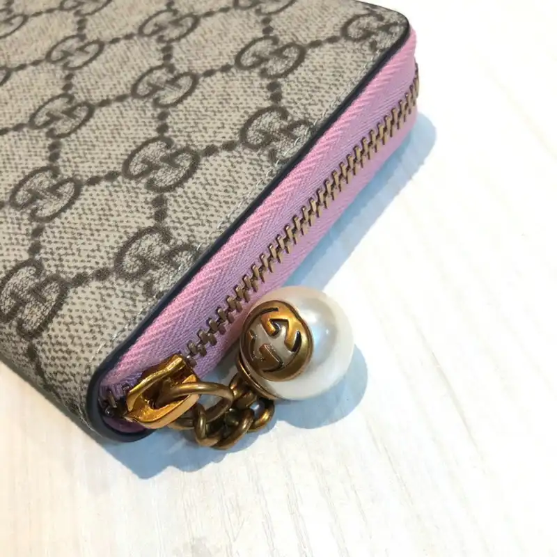 G*u*i bags 20guc0211