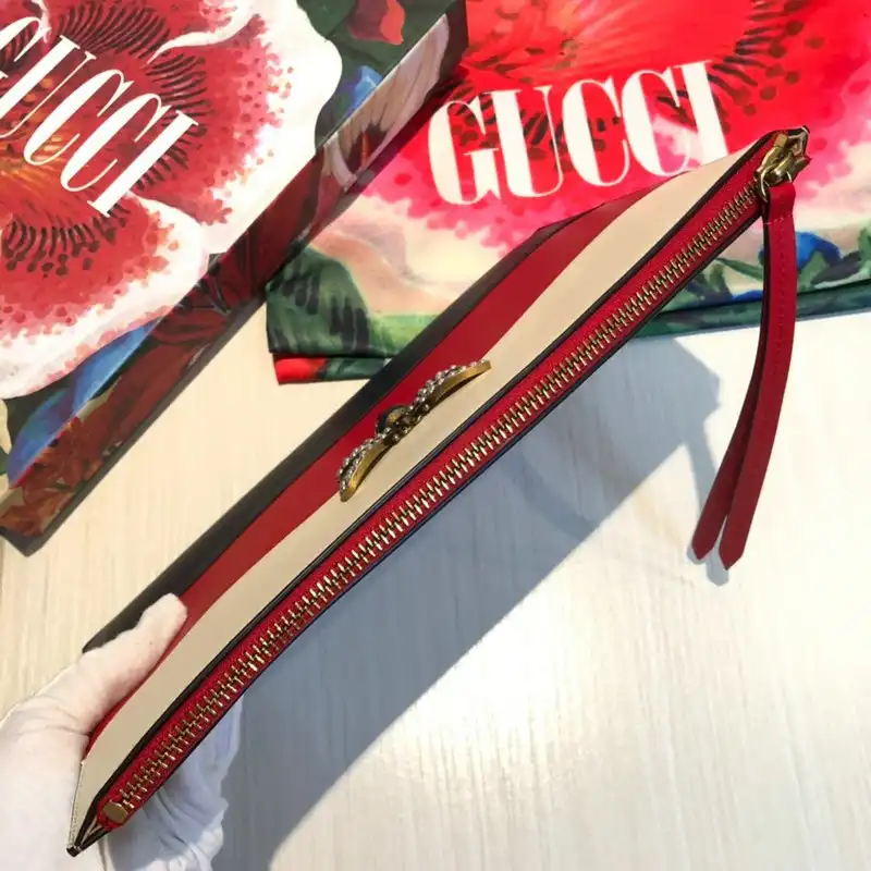 G*u*i bags 20guc0218