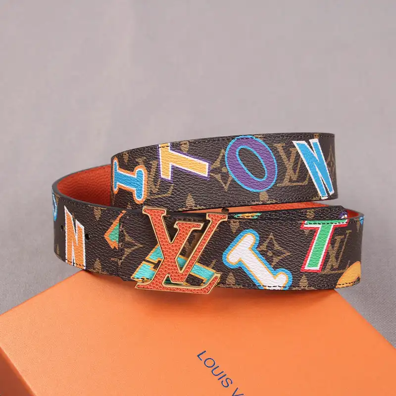 LV Belts 2106XA0166