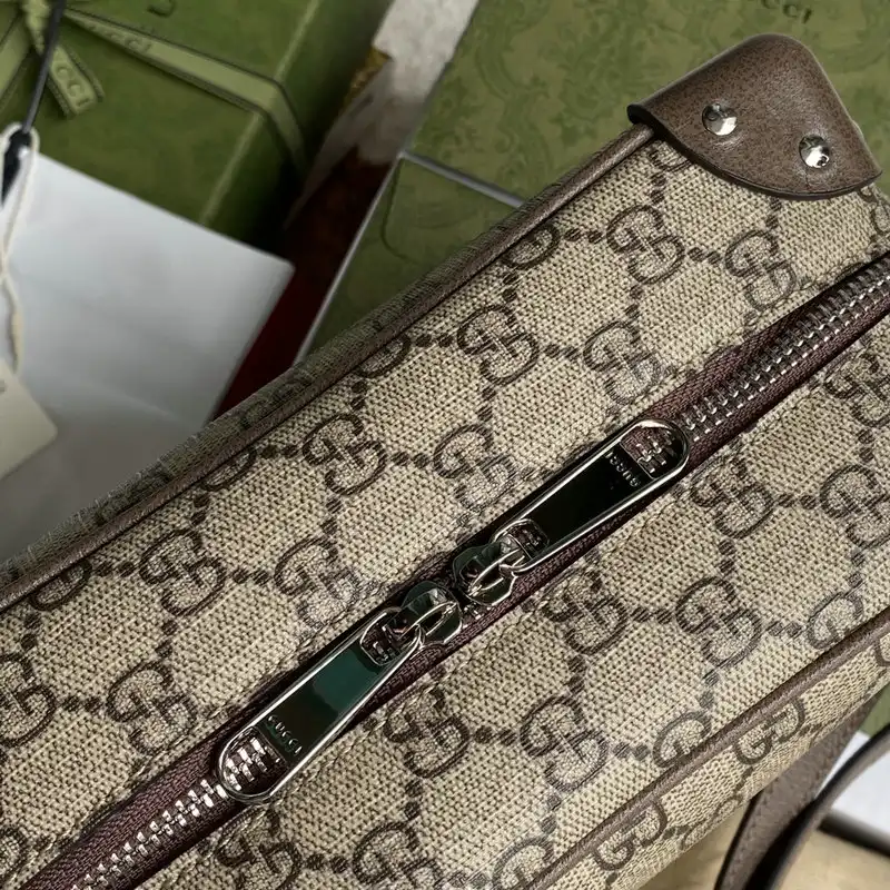 G*u*i bag 2109ya0107