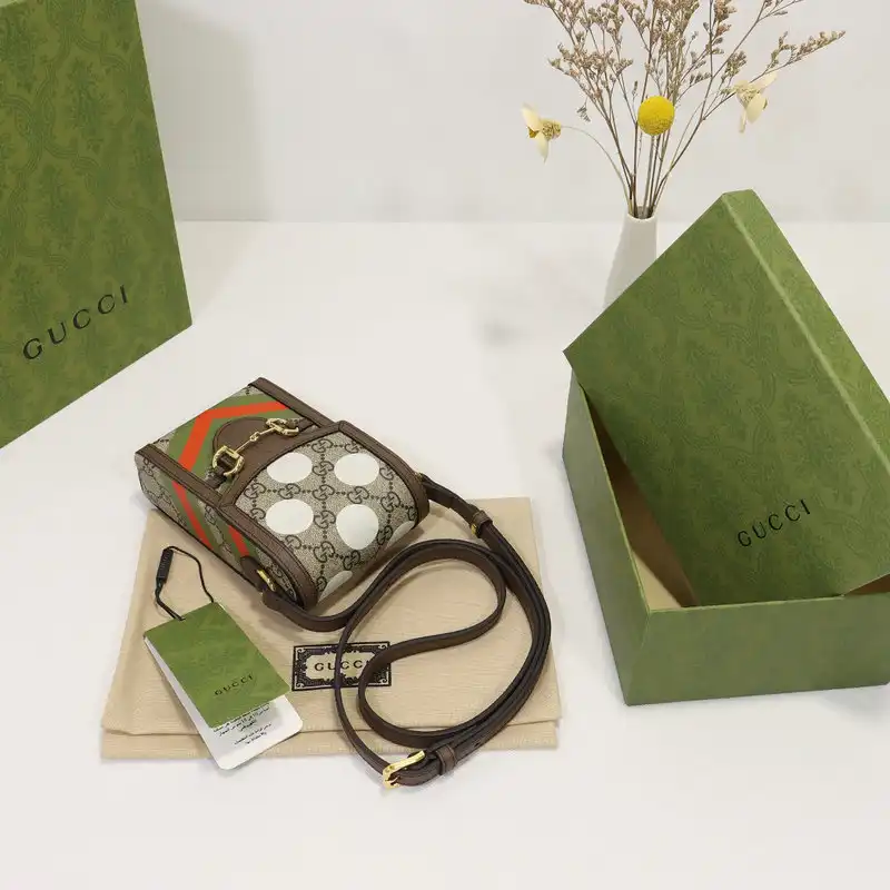 G*u*i bag 2112dj0046