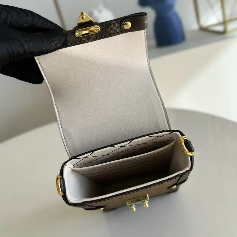 G*u*i bag 2112ya0044