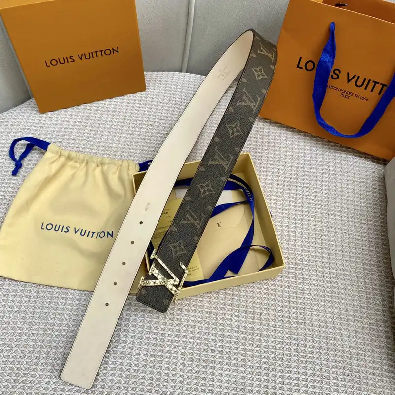 LV Belts 2201XA0247