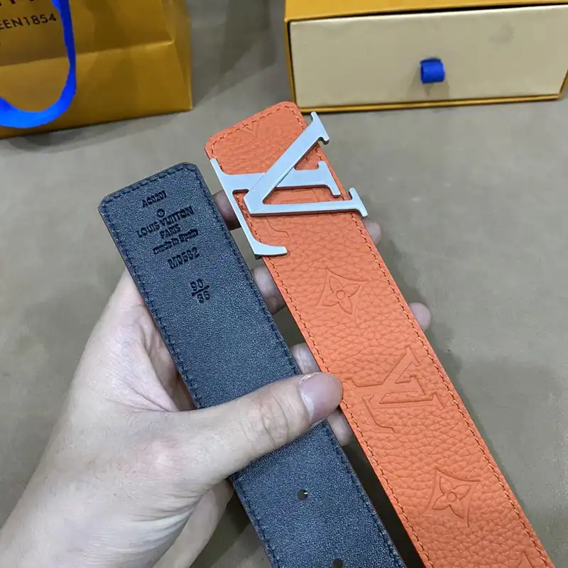 LV Belts 2210XA0072