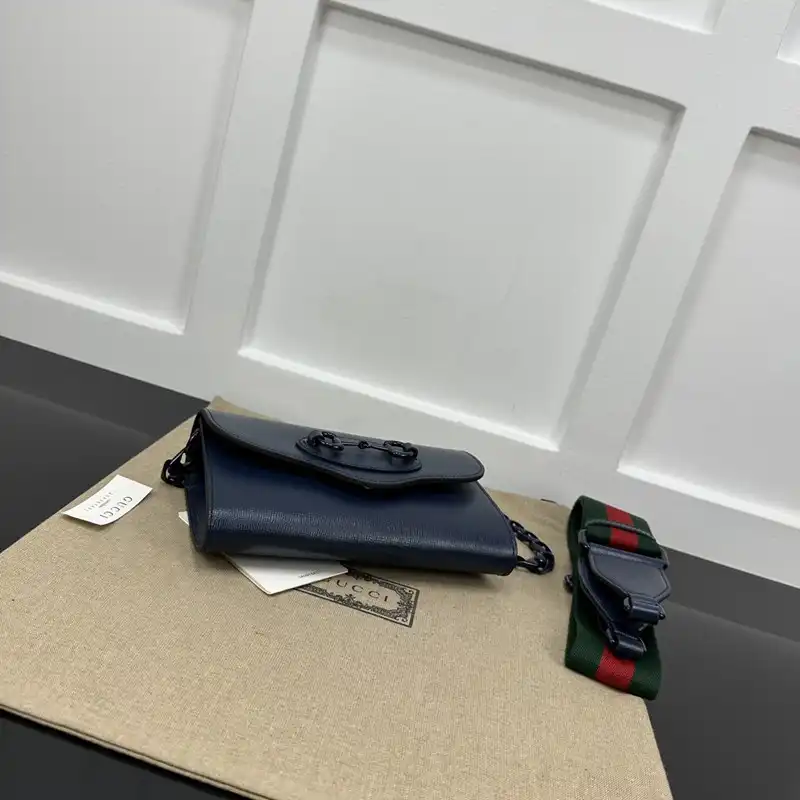 G*u*i bag 2301ya0015