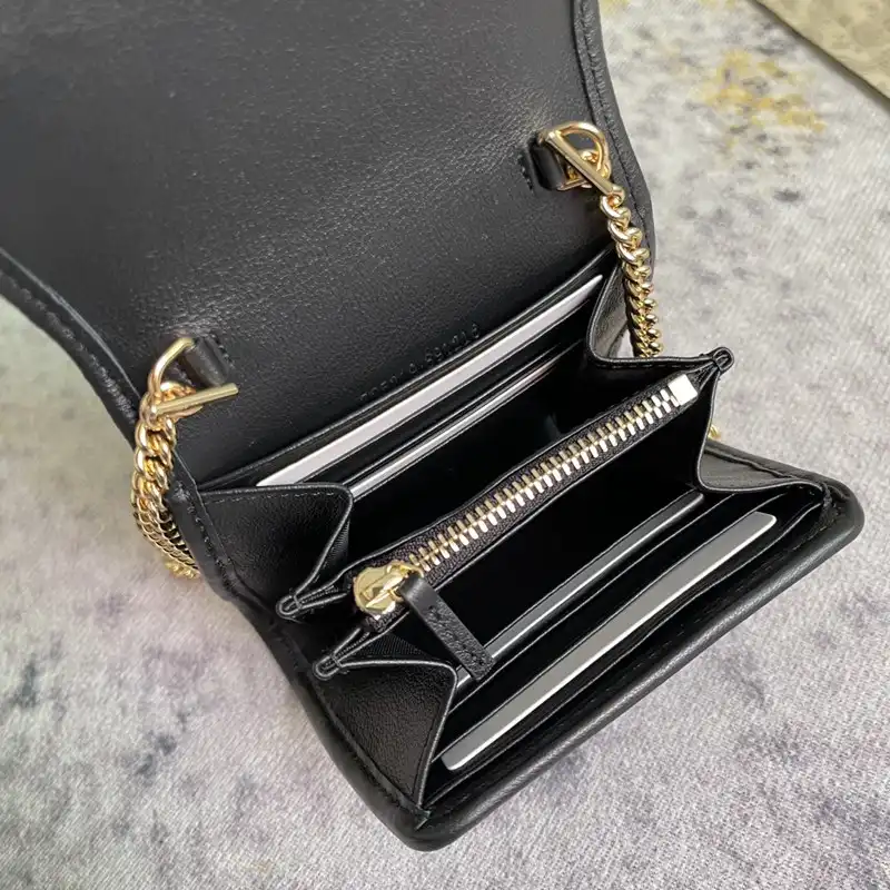 G*u*i bag 2308dj0089