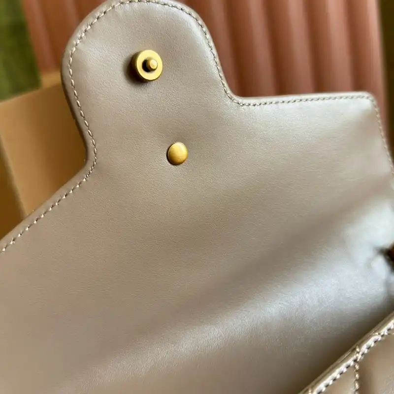 G*u*i bags 2407yz0236