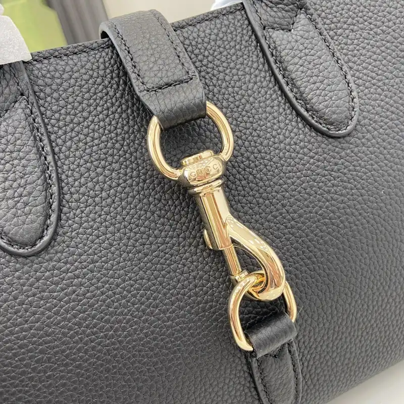 G*u*i bags 2408ya0027