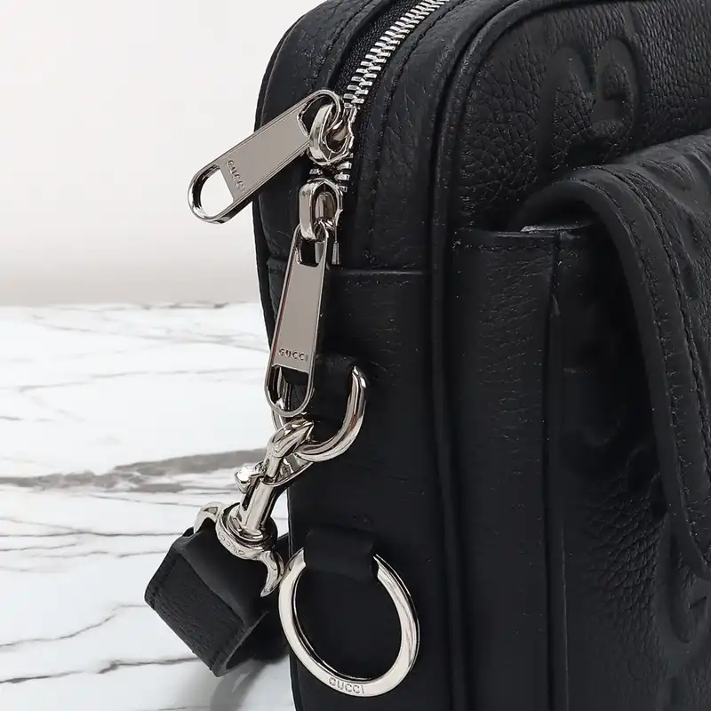 G*u*i bags 2411ya0196