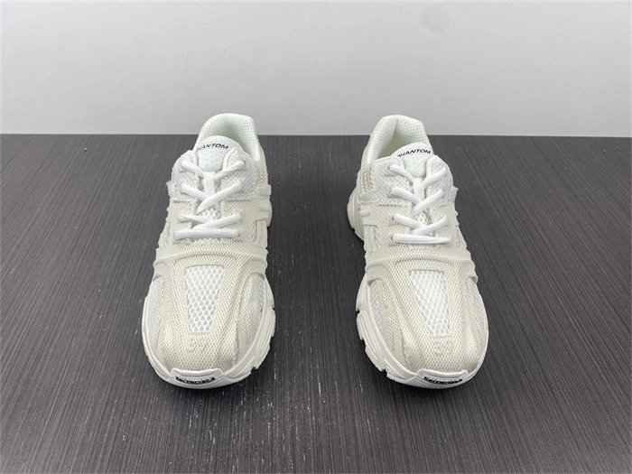 BLCG Phantom White  678869 W2E92 OdorResistant 4452