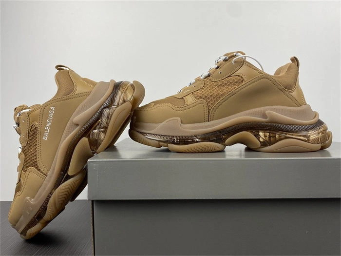 Comfortable BLCG Triple S Clear Sole Brown  541624 W2GA1 4444