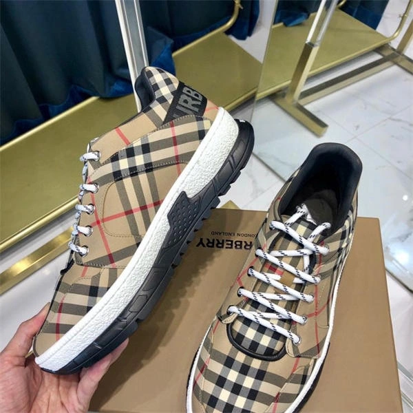 Burberry OdorResistant 2668