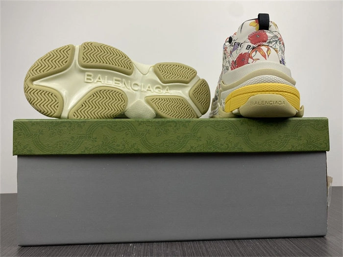 Gocci x BLCG The Hacker Project Triple S Flora Print 677195 UL110 Functional 4437