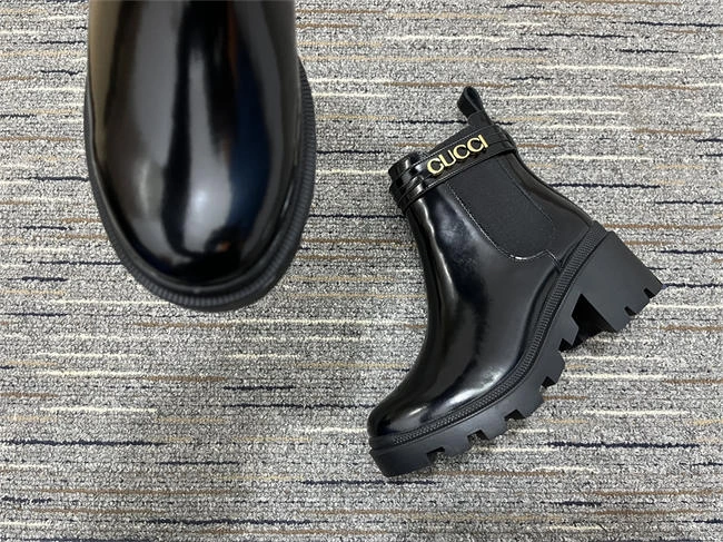 G*u*i boot women urbanstyle 522