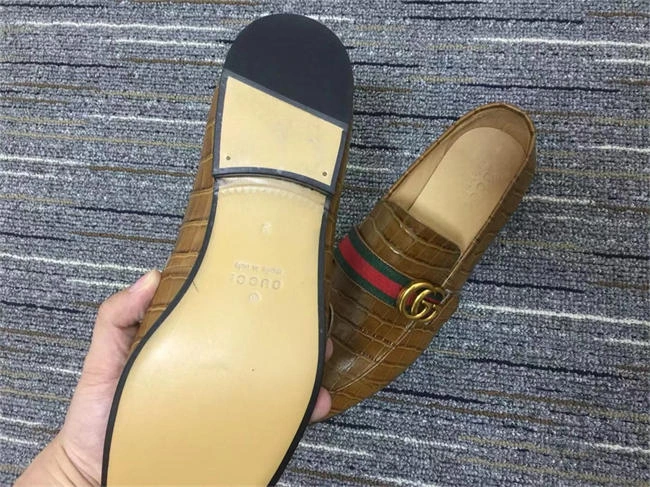 G*u*i loafer compact 310