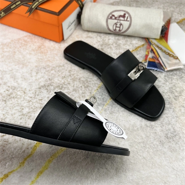 H Slipper WellDesigned 2355