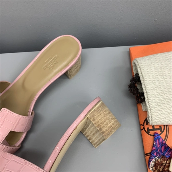 H Slipper Unisex 2365