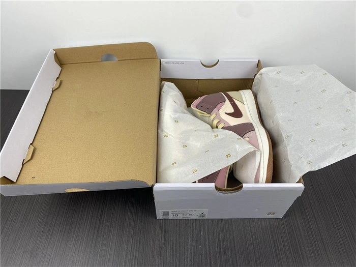 Jordan1 Mid SE Dark Pony Smoky Mauve DO7440- Modern 3697