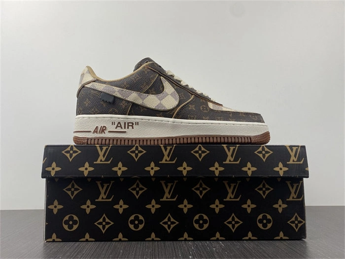 TechFriendly Nike Air Force 1 LV Low 8A8PYL- 5156