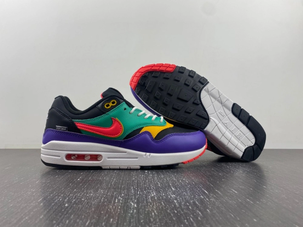 Nike Air Max 1Windbreaker AO1021- WeatherProof 5173