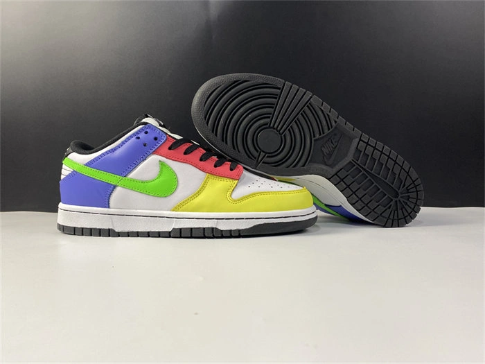 Timeless Nike Dunk Low Green Strike DD1503- 4871