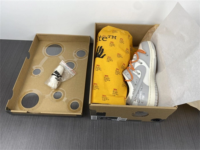 Packable Nike Dunk Low Off-White Lot 44 DM1602- 5071