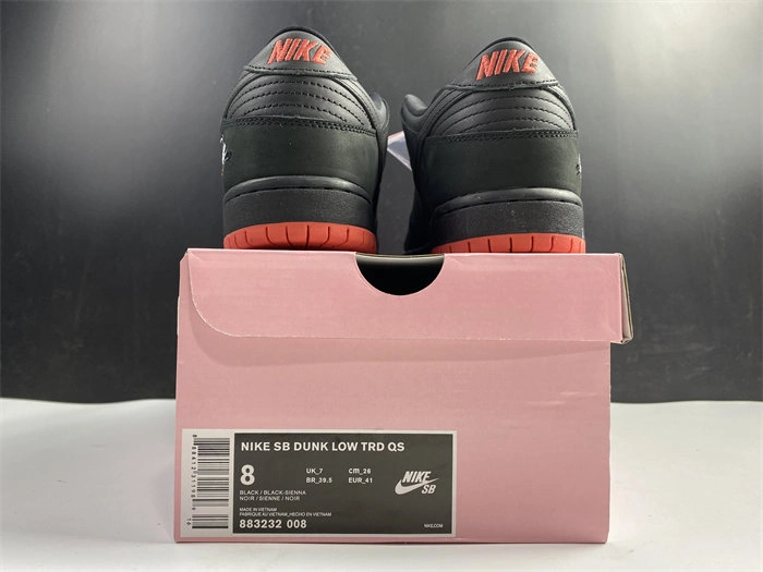 Nike SB Dunk Low Black Pigeon 883232- Comfortable 4925
