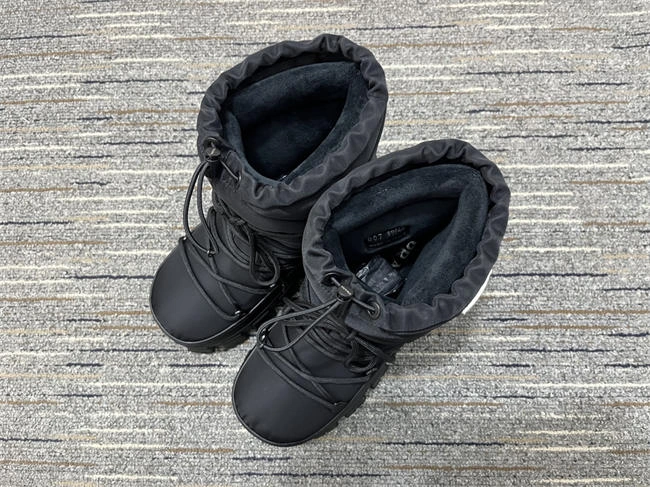 Prada Boot Unisex 3246